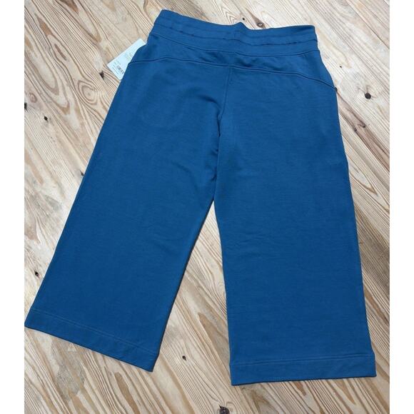 NWT Athleta Balance Wide Crop Pant Borealis Green Teal Blue Size Large Petite - Picture 3 of 9